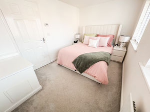 Photo 4- click for photo gallery